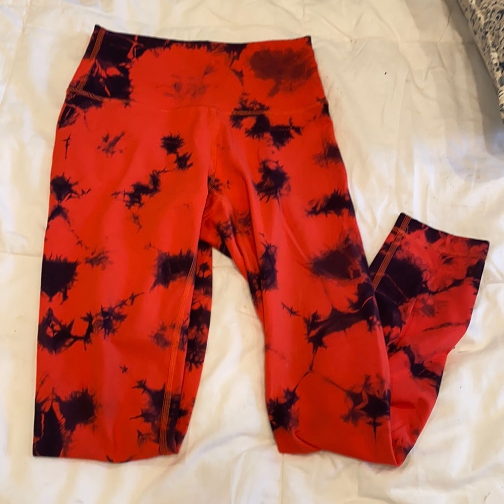 Lululemon wunder under 25” size 6